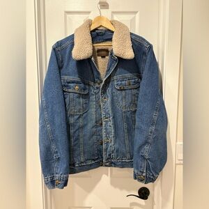 Lee Denim Jacket with Sherpa Collar And Lining Large Mens